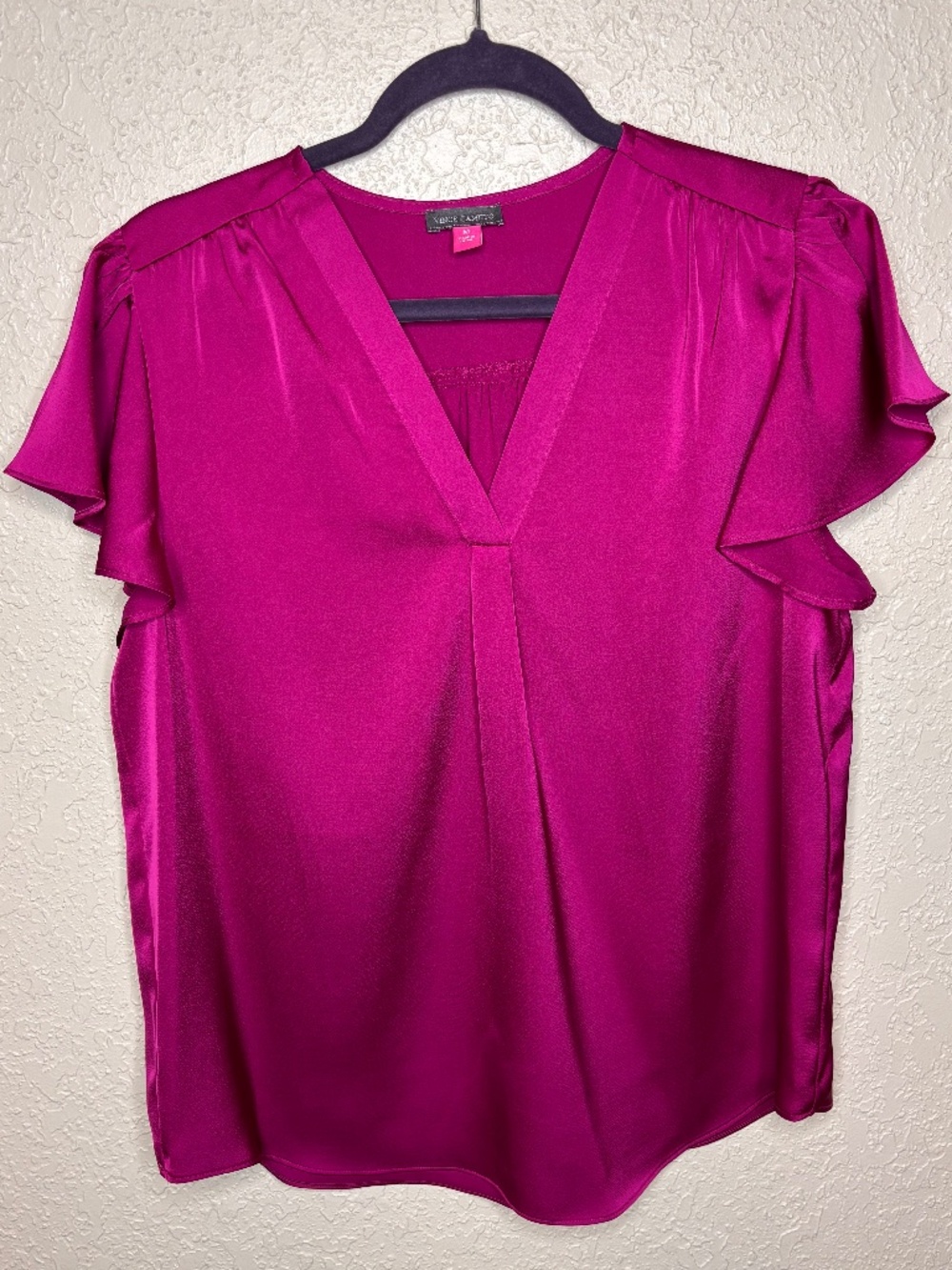 Vince Camuto Fuchsia Pink V-Neck Flutter Sleeve Blouse Top Women's Size M